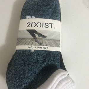 2(X)IST 20 PAIRS LADIES LOW CUT SOCKS FREE GIFTS MEET  POSHER LARRY SELERS
